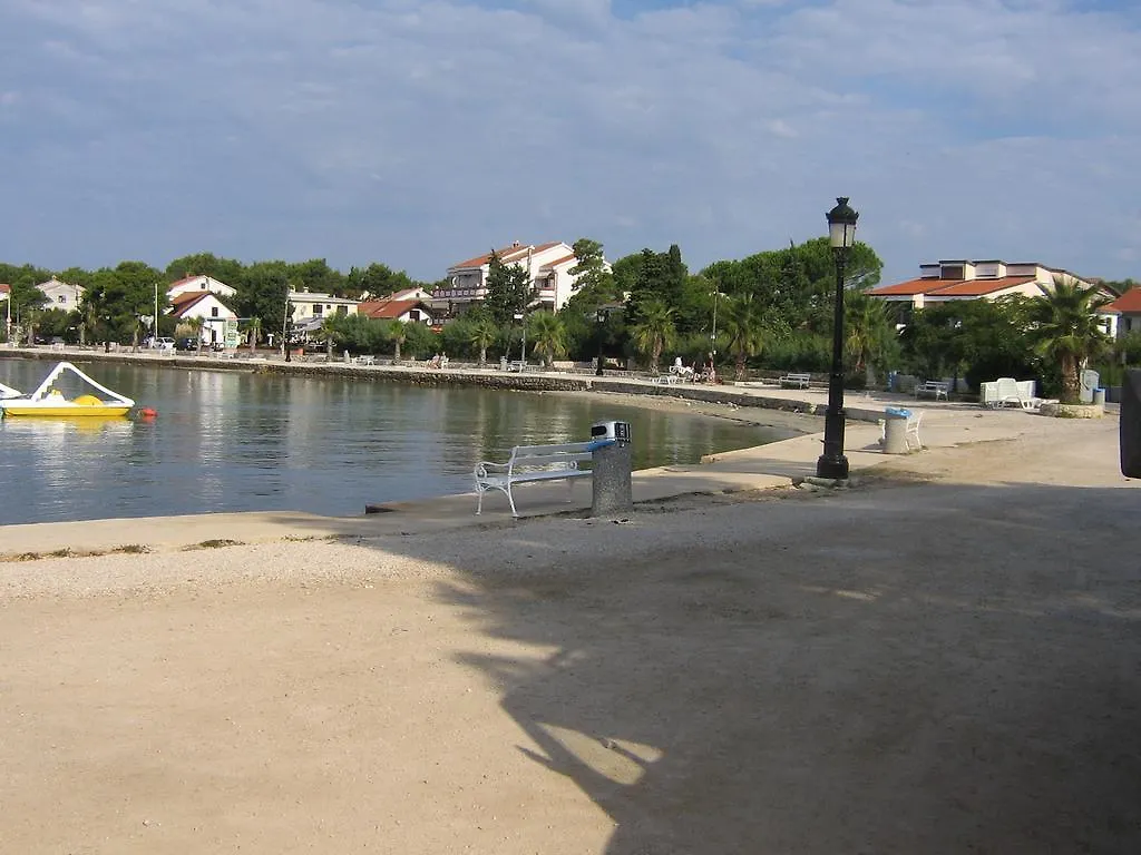 Apartments Vila Afrodita Vir 0*,  Croatia