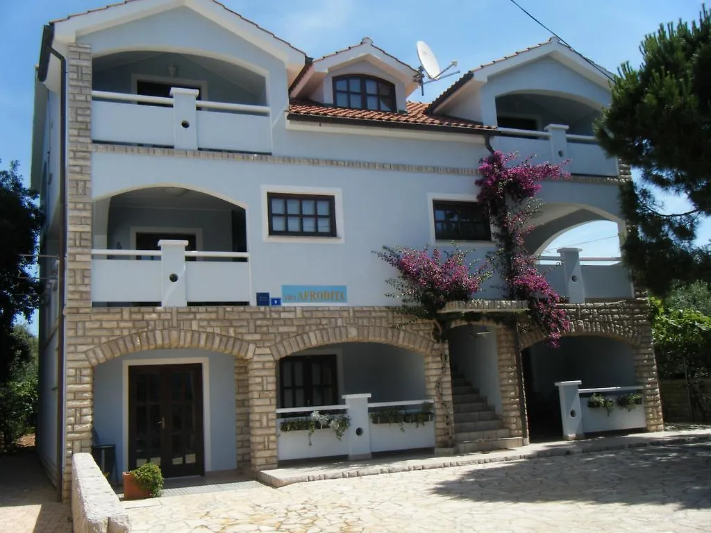Apartments Vila Afrodita Vir